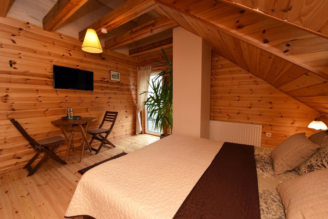 Rubikiai Zuvienes Pasiure Bed & Breakfast エクステリア 写真